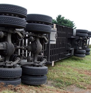 semi truck crash NM