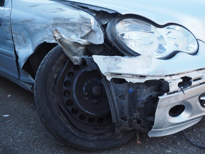 accident-car-gc9d7836ce_1280 Severely crashed vehicle after car accident