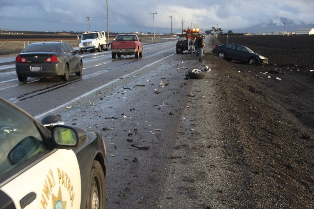 Highway patrol arrive to scene of car crash