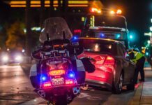 police arrive at scene of DUI accident