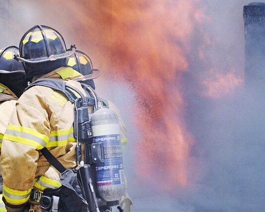 Santa Fe Family Devastated By Deadly House Fire firefighters bracing dangerous house fire in attempt to put it out