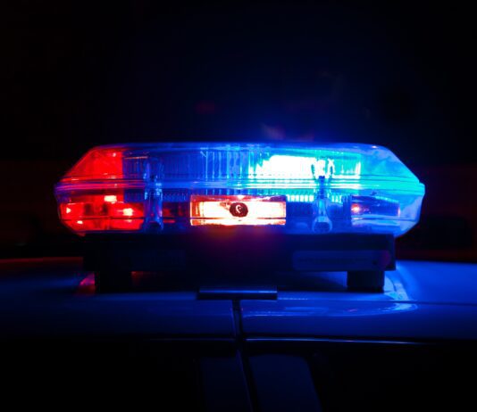 police arrive to scene of car accident