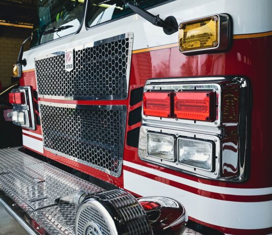 South LA Fire Destroys Homes, Injures 3 firetruck attempting arriving to scene of fire