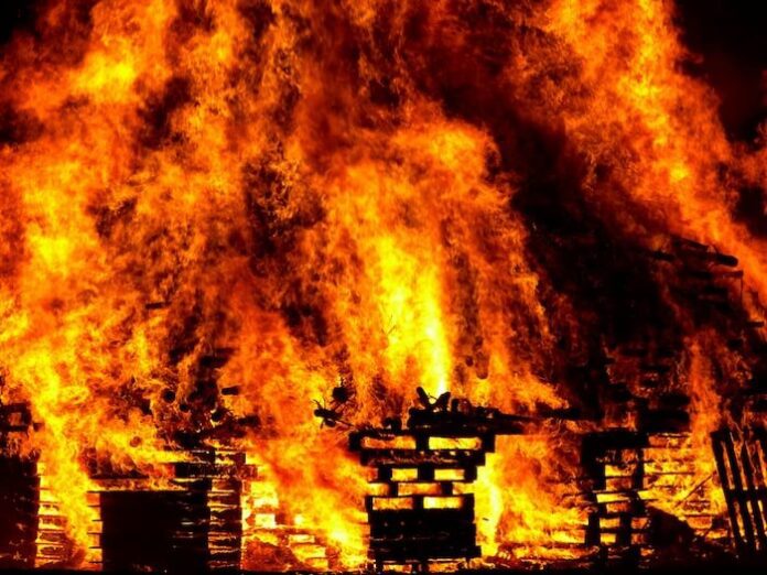 Apartment Fire In Clairemont Mesa Leaves Two Injured