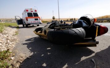 Collision Involving Two Motorcycles and Truck on SR 78 Leaves One Dead, One Seriously Injured Collision Involving Two Motorcycles and Truck