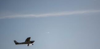 Small Plane Crashes into San Diego Murphy Canyon Neighborhood