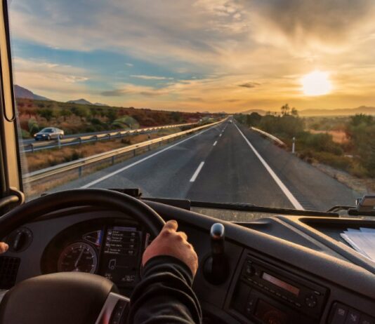Tour Bus Crash on SR-60 Leaves One Dead